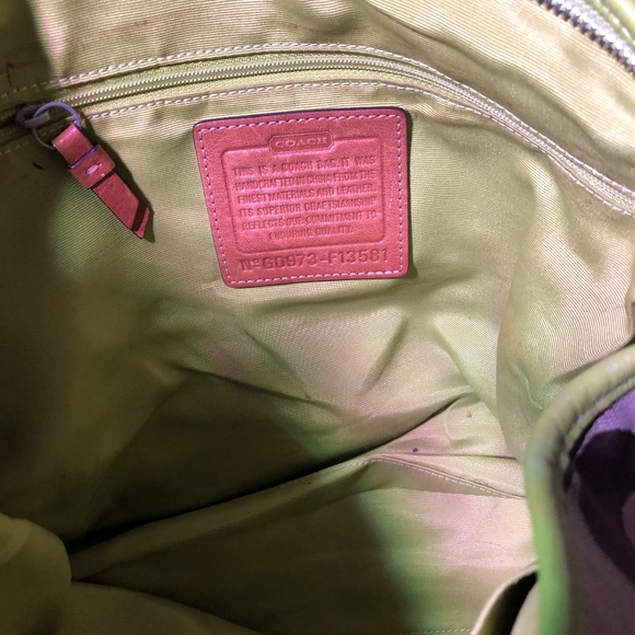 Spacious Green Coach Purse - Picture 4 of 8